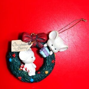 VTG 1992 Lustre Fame Mice Christmas Wreath Ornament Christmas Is Sharing